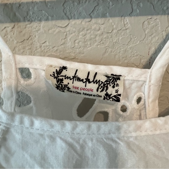 Free People Starry Eyelet White Tunic Top XS - Picture 8 of 10